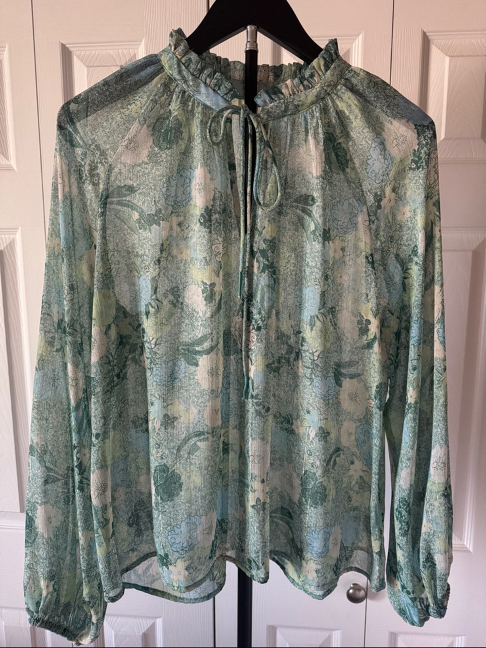 Mystree Green Floral Tie-Neck Long Sleeve Blouse